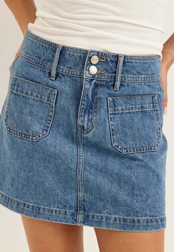 Kort denimskjørt